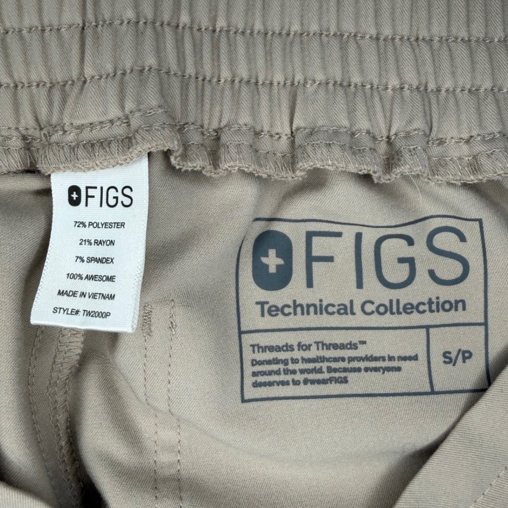 FIGS Casma Sleeveless Top & Livingston Pants Scrub Set Boulder Tan XS S/P - Picture 13 of 14